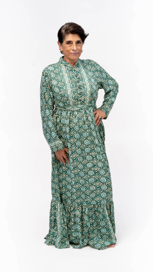 VESTIDO LARGO COLOR VERDE CON PAISLEY